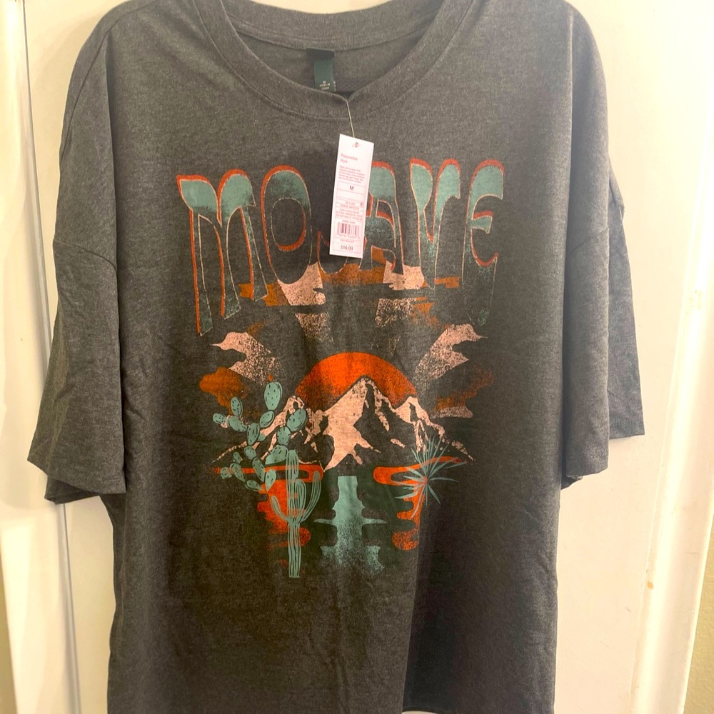 Wild Fable Mojave Desert Graphic Tee – Size Medium – Brand New with Tags